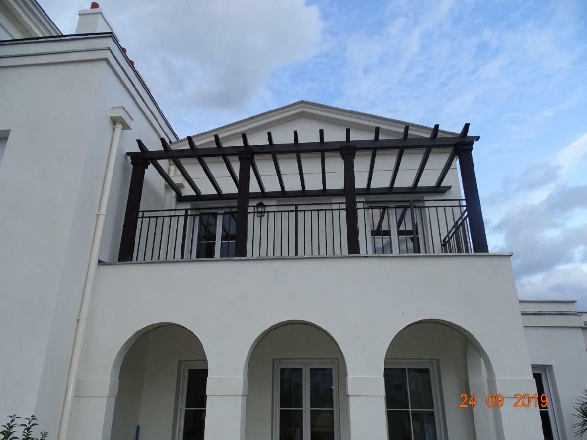 Victoria Family House Disneyland Paris 塞里斯 外观 照片